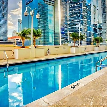 Elegant Centric Vibrant Pool Jacuzzi Free Parking Daire Miami Dış mekan fotoğraf