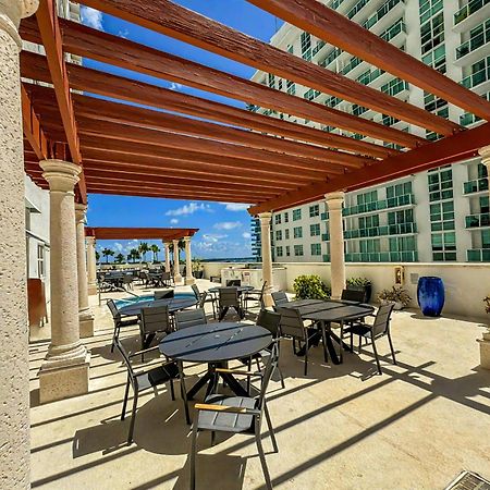 Elegant Centric Vibrant Pool Jacuzzi Free Parking Daire Miami Dış mekan fotoğraf